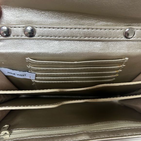 Nine West Crossbody - Picture 4 of 5